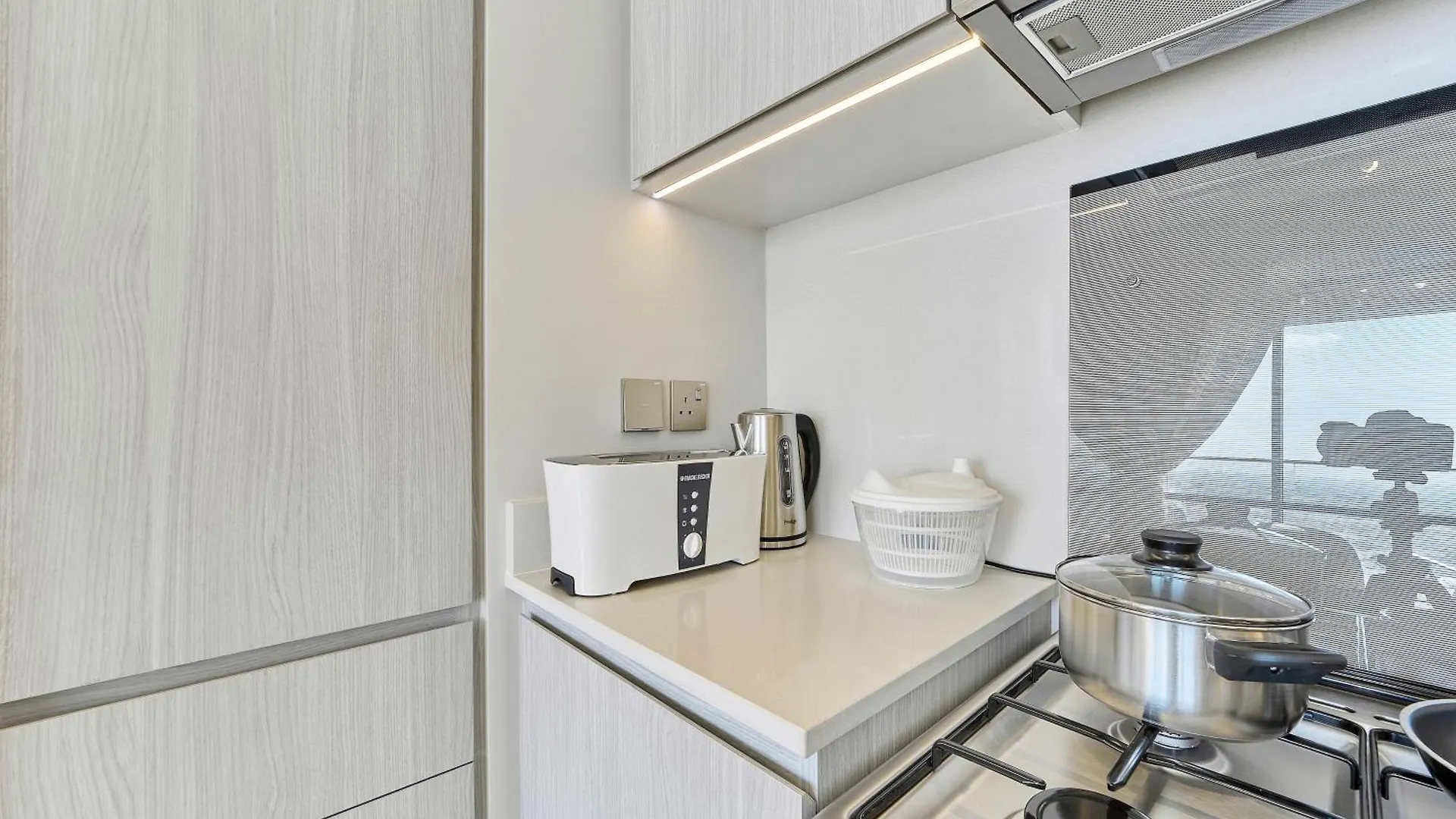 Priva Casa - Vida Residences Creek Beach 1405 Dubai United Arab Emirates